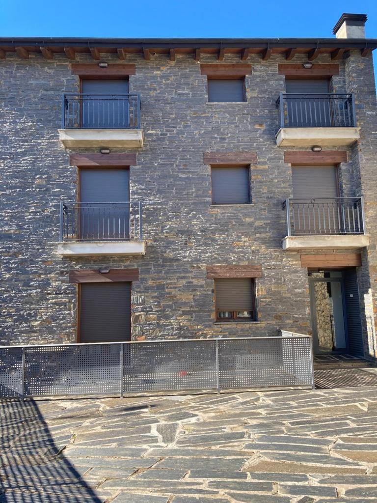 Apartaments Bell-Lloc Puigcerdà Exterior foto